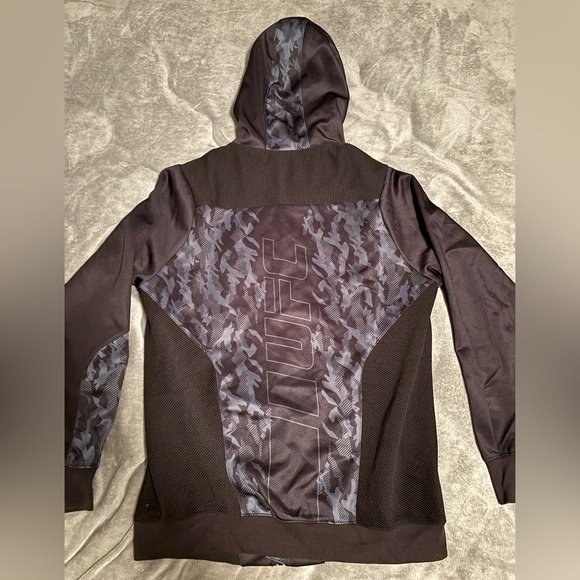 UFC Jacket - Picture 2 of 4